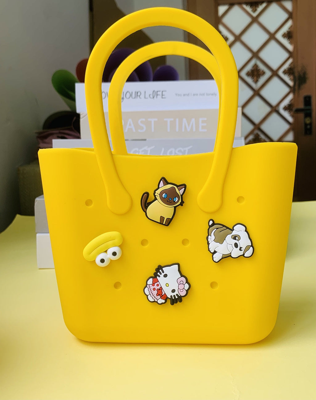 2026 New Cute Fashion Customs Logo Small Silicone Rubber Beach Waterproof Durable Handle Tote Handbag Bag for Little Girls Kids